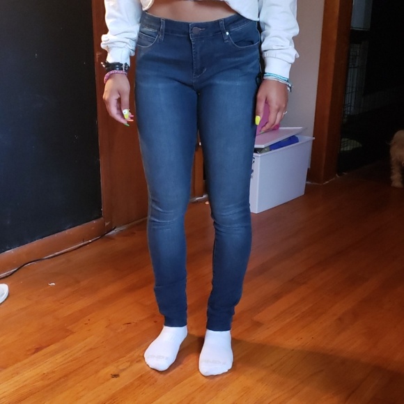 Jeans - Picture 2 of 2